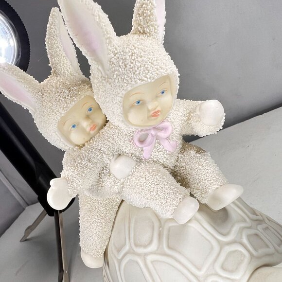 Vtg Dept 56 Snowbunnies Riding Turtle 1995 It's Working We're Going Faster - Picture 11 of 13